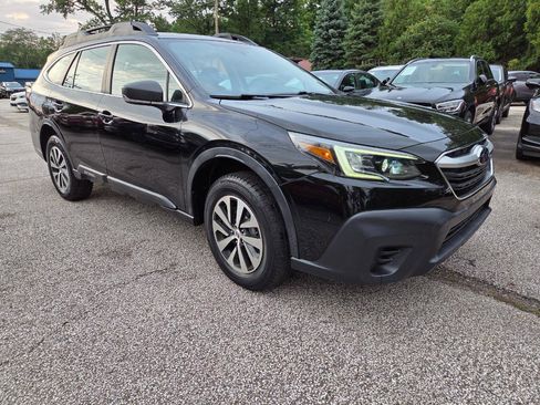 Used 2020 Subaru Outback AWD/4WD image 2