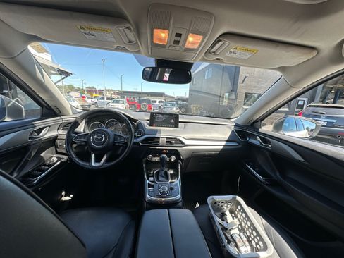 Used 2018 MAZDA CX-9 Touring w/ Touring Premium Package AWD/4WD image 29