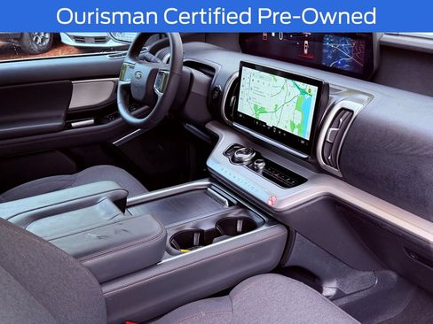 Used 2025 Ford Expedition Max Active AWD/4WD image 14