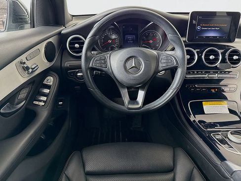 Used 2017 Mercedes-Benz GLC 300 image 23
