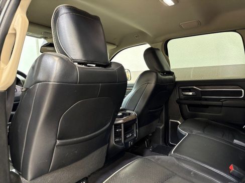 Used 2020 RAM 3500 Laramie image 40