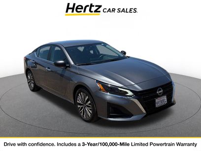 Used 2025 Nissan Altima 2.5 SV