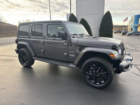 Used 2023 Jeep Wrangler Sahara w/ Cold Weather Group image 1