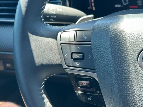 Used 2026 Toyota Camry SE w/ Multimedia Upgrade Package FWD image 36