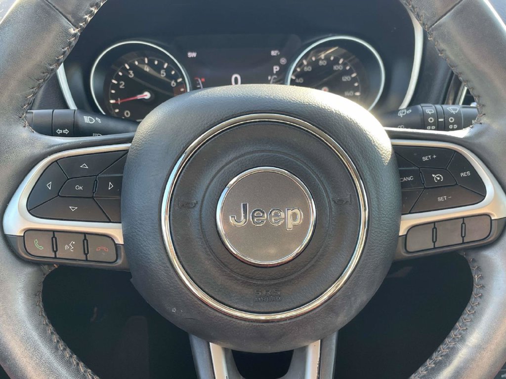 Used 2018 Jeep Compass Limited w/ Safe & Security Group FWD image 12
