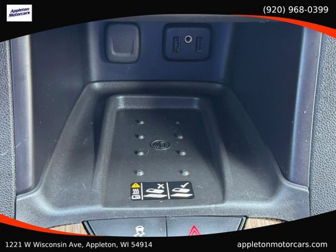 Used 2017 GMC Acadia SLE AWD/4WD image 45