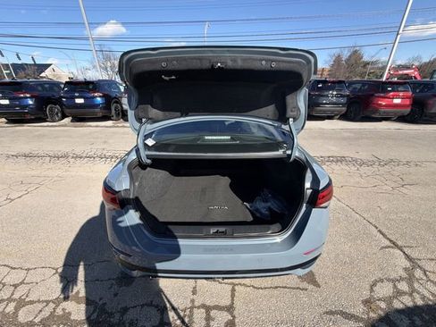 New 2025 Nissan Sentra SR image 22