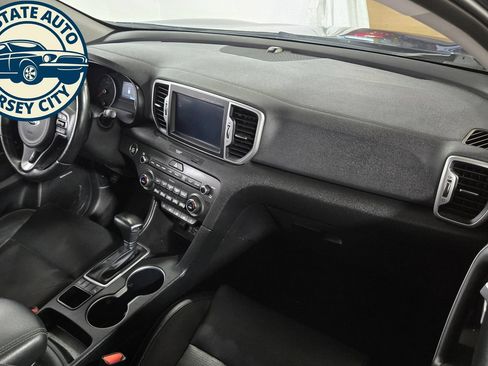 Used 2017 Kia Sportage EX w/ EX Technology Package FWD image 37