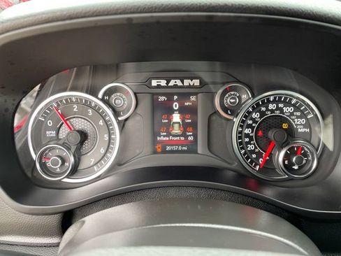 Used 2024 RAM 2500 Big Horn w/ Bed Utility Group image 29