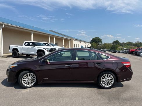 Used 2015 Toyota Avalon XLE Touring image 6