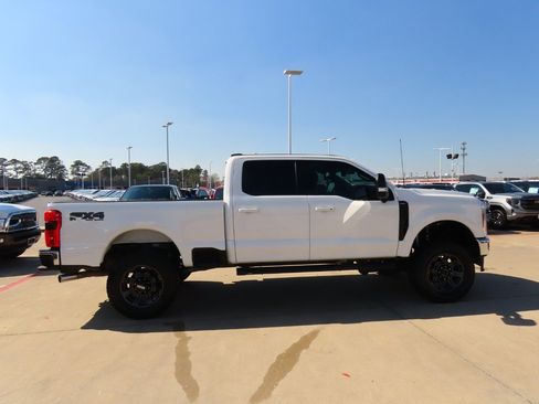 Certified 2024 Ford F250 Lariat w/ Sport Appearance Package image 10