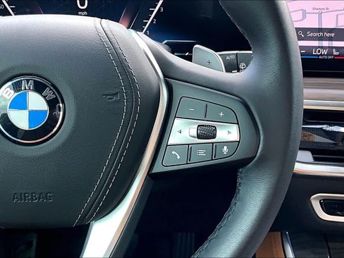 Used 2026 BMW X5 xDrive40i w/ Premium Package AWD/4WD image 25