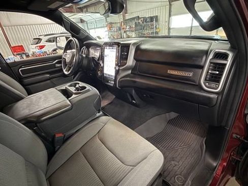 Used 2023 RAM 1500 Big Horn AWD/4WD image 18