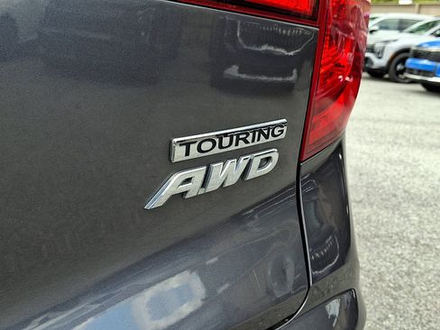 Used 2017 Honda Pilot Touring image 36