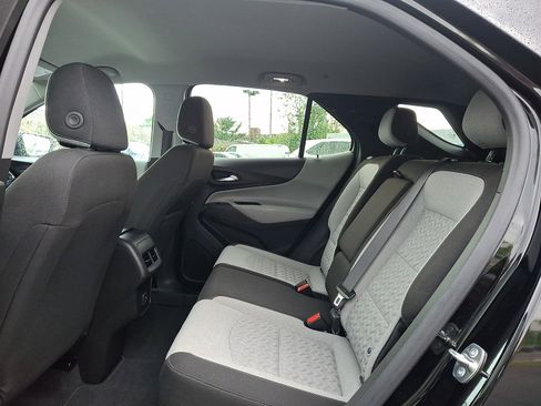 Certified 2024 Chevrolet Equinox LS w/ LS Convenience Package AWD/4WD image 10