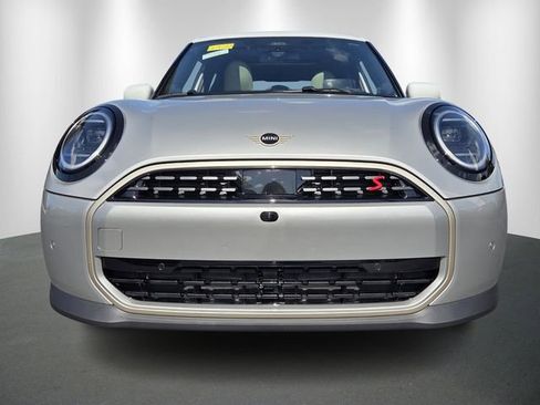 New 2026 MINI Cooper S image 2