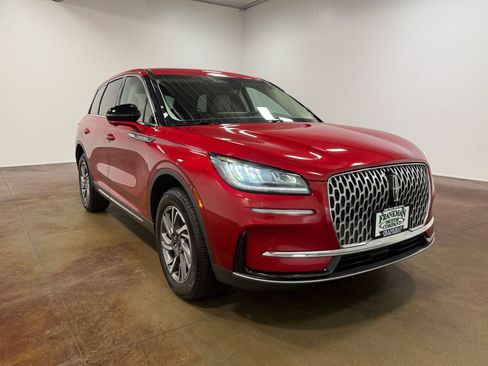 Used 2023 Lincoln Corsair AWD w/ Equipment Group 101A image 30