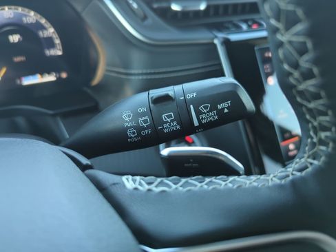 Used 2024 Jeep Grand Cherokee L Laredo image 26