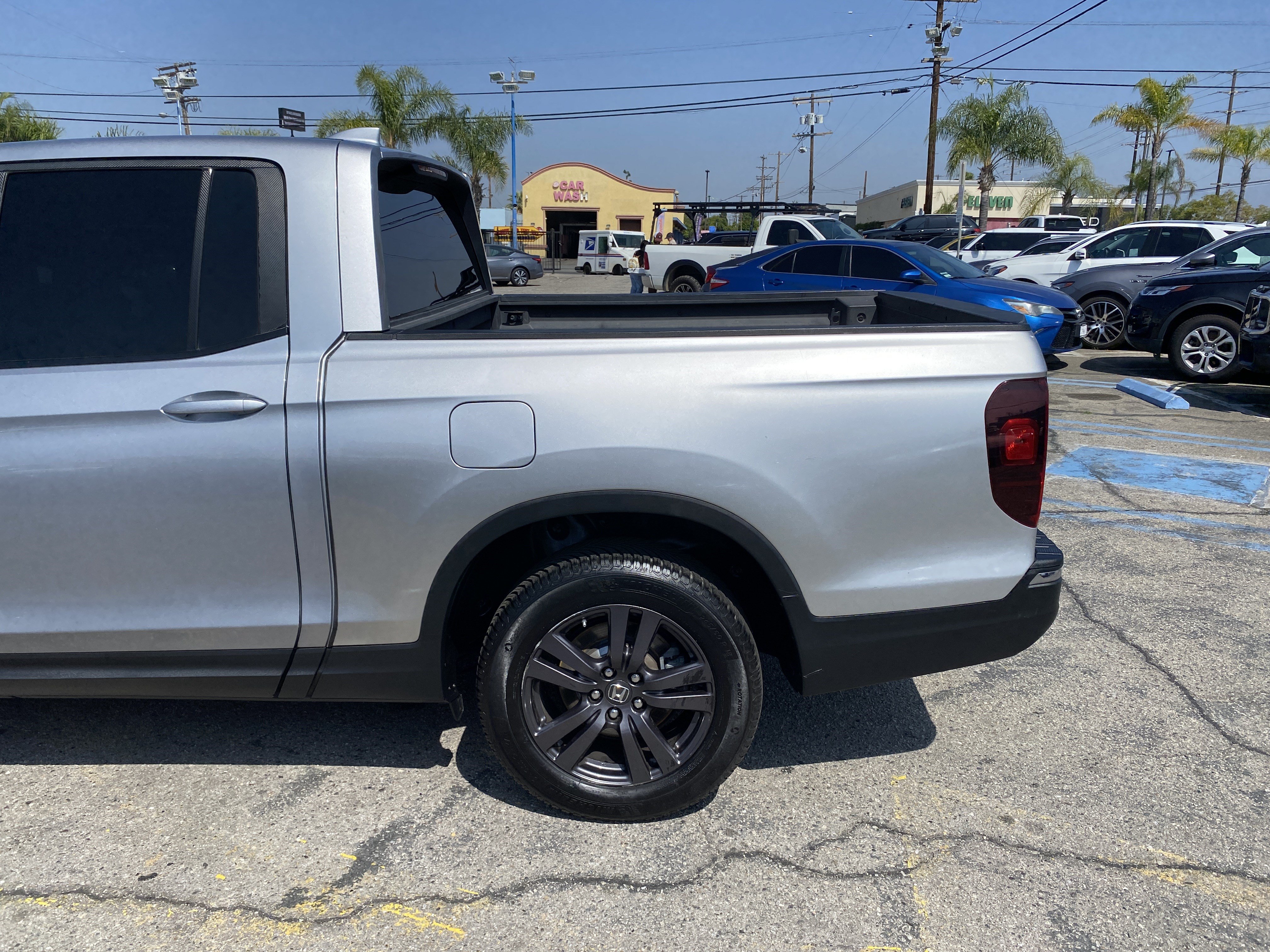 Used 2019 Honda Ridgeline Sport image 10