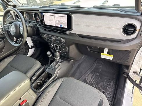 New 2026 Jeep Wrangler Unlimited Sport AWD/4WD image 17