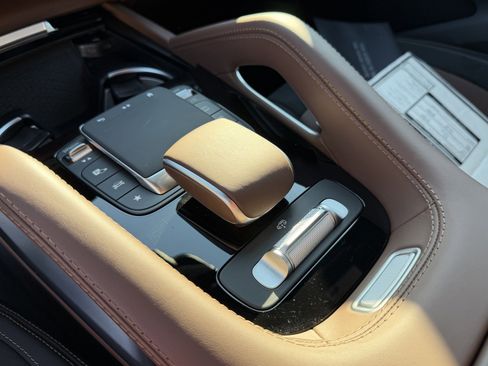 New 2024 Mercedes-Benz GLS 63 AMG 4MATIC image 24