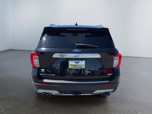 Used 2020 Ford Explorer Platinum AWD/4WD image 4
