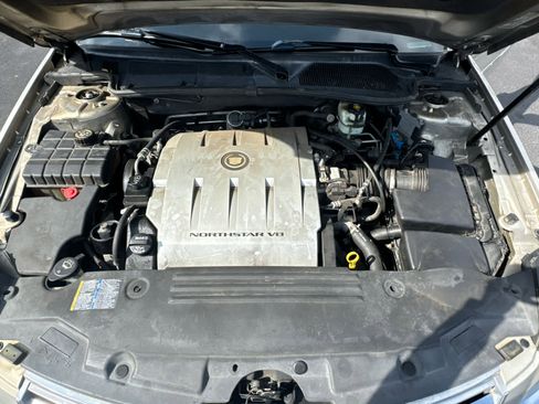 Used 2008 Cadillac DTS image 27