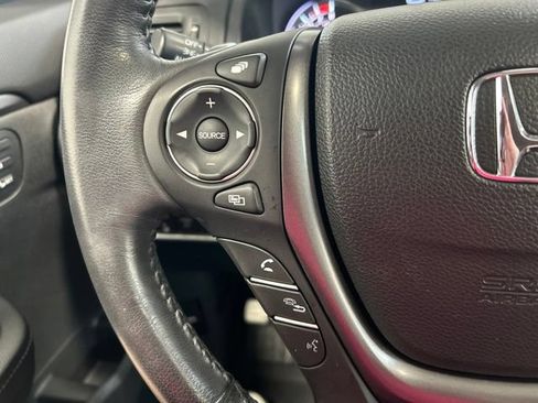Certified 2023 Honda Ridgeline RTL image 25
