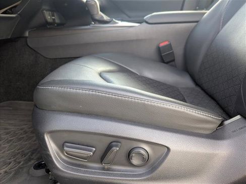 Used 2023 Toyota Camry XSE image 11