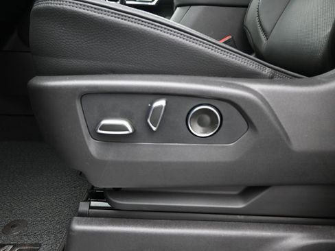 New 2026 GMC Sierra 1500 Denali w/ Denali Reserve Package image 11