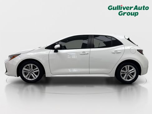 Used 2022 Toyota Corolla SE FWD image 3