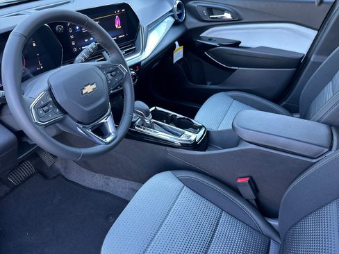 New 2026 Chevrolet Trax LT w/ Driver Confidence Package image 9