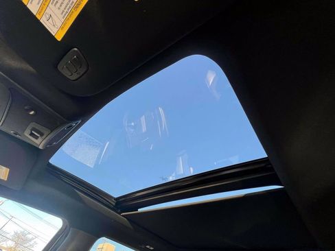 Used 2020 Ford F150 Platinum w/ Equipment Group 701A Luxury image 31