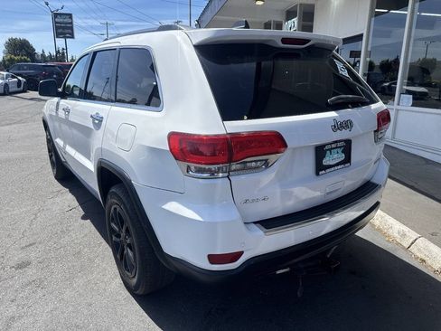 Used 2016 Jeep Grand Cherokee Limited AWD/4WD image 4