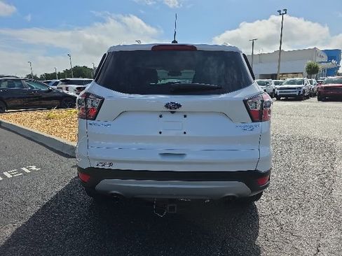 Used 2017 Ford Escape Titanium w/ Equipment Group 301A AWD/4WD image 22