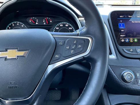 Used 2024 Chevrolet Malibu RS FWD image 22