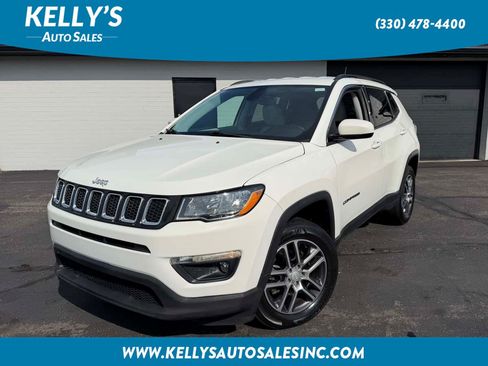 Used 2018 Jeep Compass Latitude w/ Popular Equipment Group AWD/4WD image 1