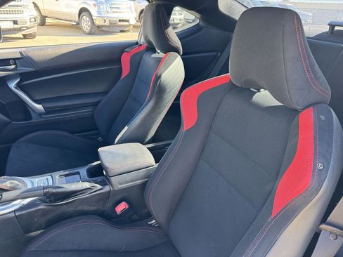 Used 2016 Scion FR-S image 18
