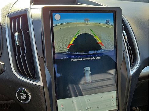 Used 2024 Ford Edge SEL image 29