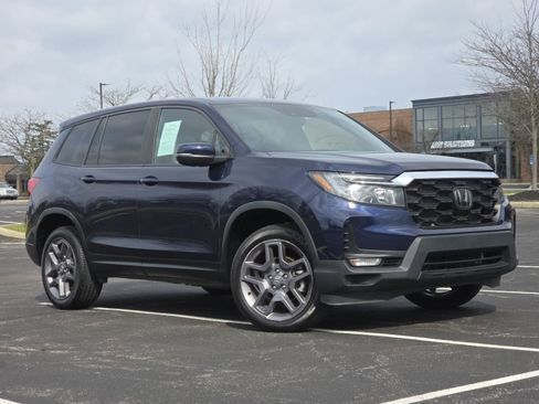 Certified 2023 Honda Passport EX-L image 2