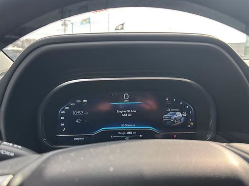 Used 2023 Chevrolet Tahoe Z71 w/ Z71 Off-Road Package image 32