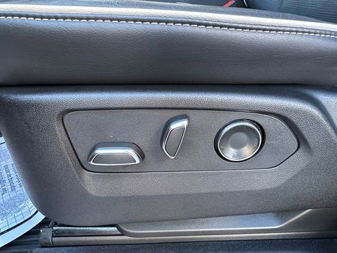 Certified 2024 Cadillac Escalade Sport w/ LPO, ONYX Package image 17