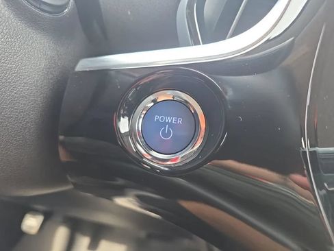 Used 2021 Toyota Prius Limited FWD image 24