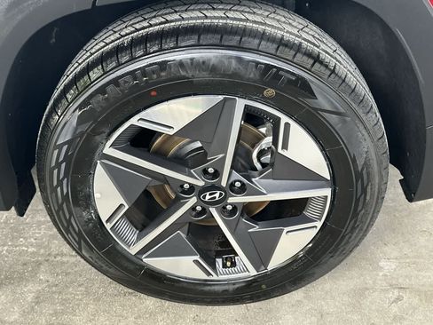 Used 2026 Hyundai Tucson SEL Plus FWD image 11