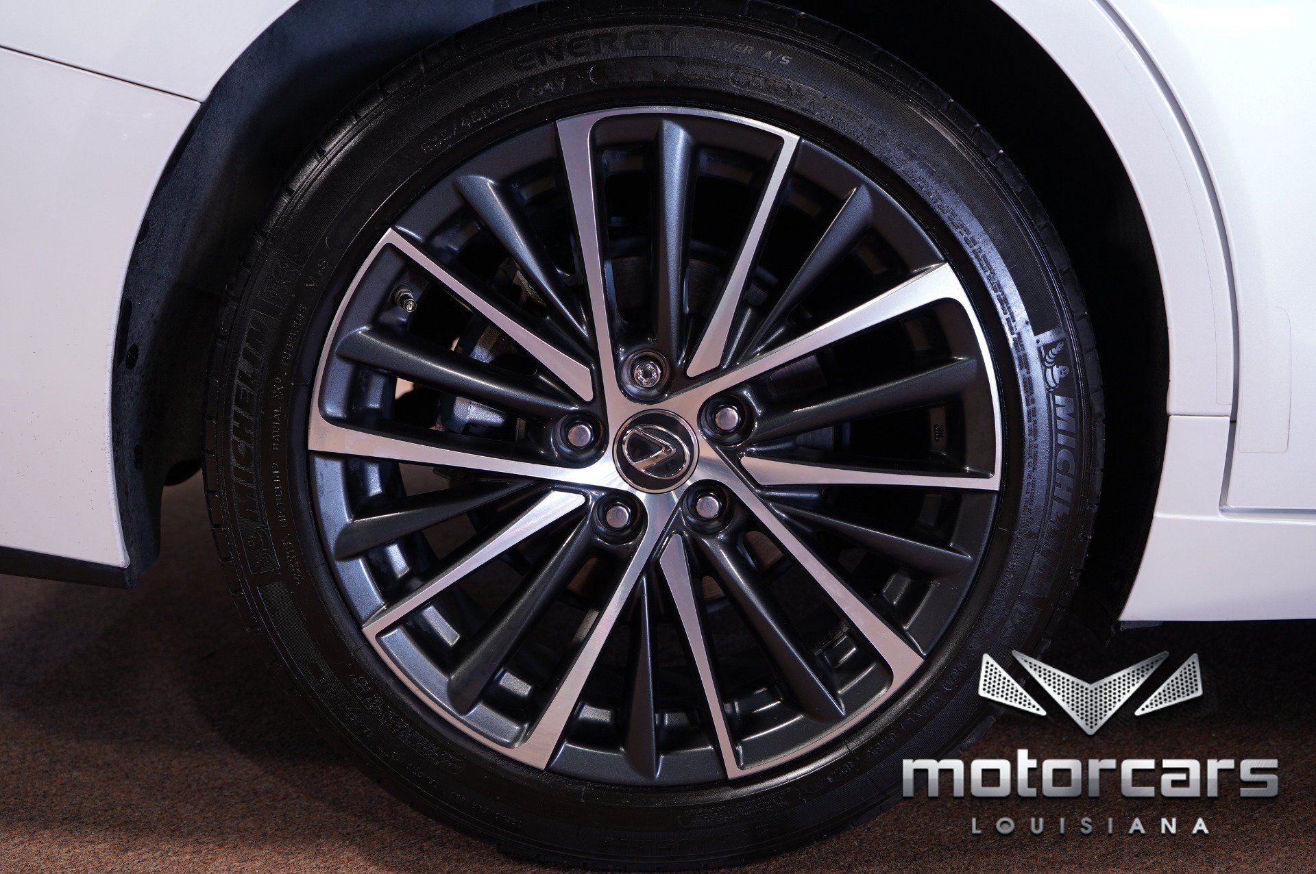 Used 2024 Lexus ES 350 w/ Premium Package FWD image 22