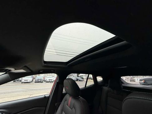 New 2026 Chevrolet Trax RS w/ Sunroof Package image 15