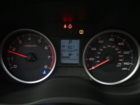 Used 2014 Subaru Forester 2.5i Premium AWD/4WD image 25