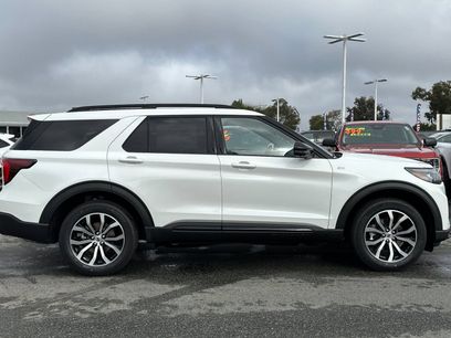 New 2025 Ford Explorer ST-Line