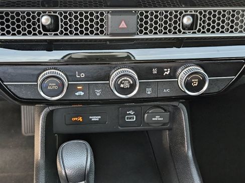 Used 2024 Honda Civic LX image 29