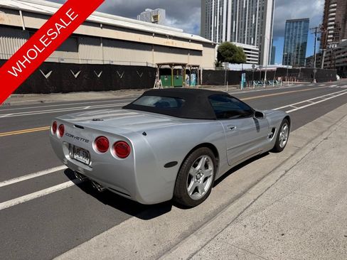 Used 1998 Chevrolet Corvette Convertible w/ Memory Pkg RWD image 5